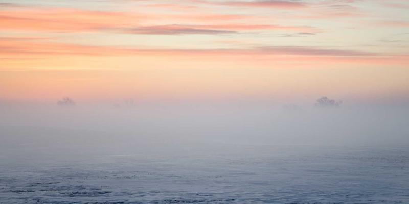 青铜与甲骨:考古发现如何揭开夏商周三代文明的神秘面纱